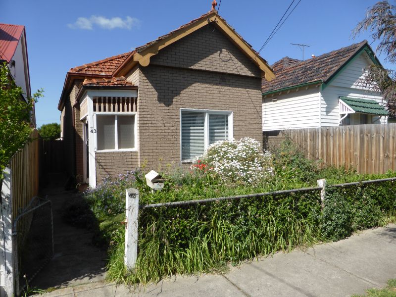 43 Emmaline Street, Northcote