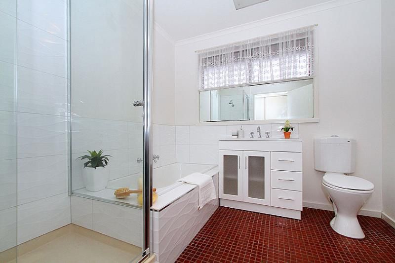 Beautifully Renovated with a Courtyard