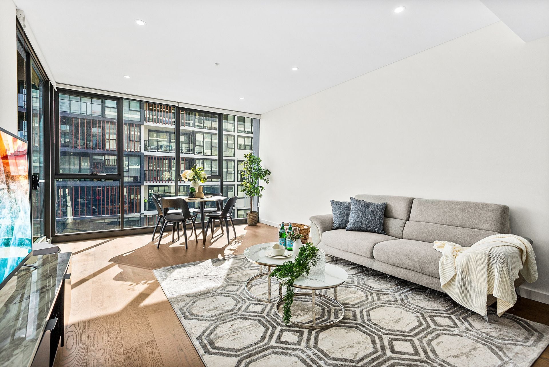 606/7 Garrigarrang Avenue Kogarah NSW, Kogarah - Thumbnail 2