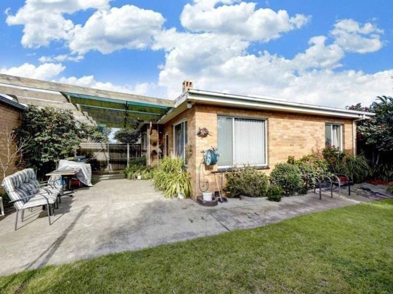 56 Stenhouse Avenue, Brooklyn - Thumbnail 7