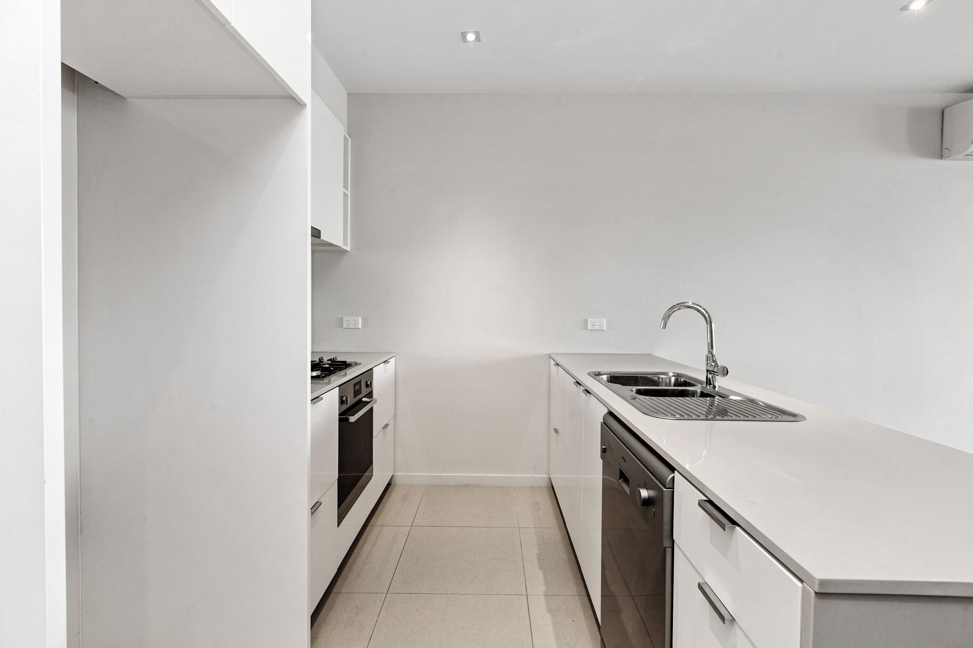 12G/20 Pier Lane, Maribyrnong - Thumbnail 8