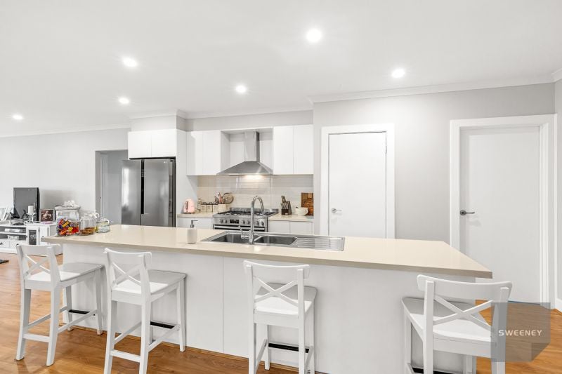35 Rosehill Drive, Bacchus Marsh - Thumbnail 4