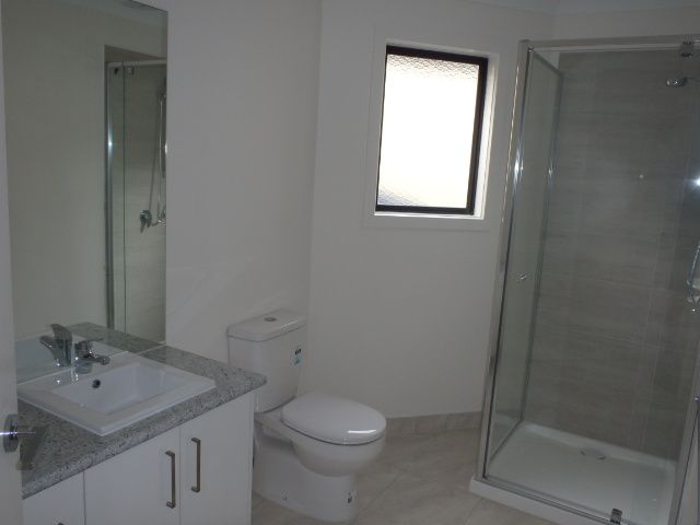 All you need , low maintenance living ** 2 bed townhouse **