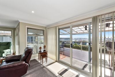 23 Young Street, East Devonport, East Devonport - Thumbnail 3