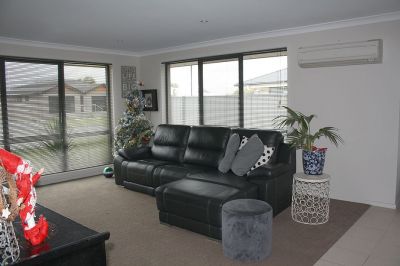 3
 
 
 
  
 
 
 2
 
 
 
  
 
 
 2
 
 
 
 
 
 
 
 18 Haven Drive, Shearwater TAS 7307, Shearwater - Thumbnail 7