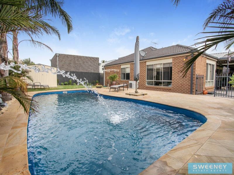 20 Taylors Hill Boulevard, Taylors Hill - Thumbnail 2