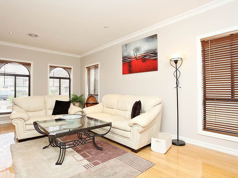 1 Tyers Walk, Caroline Springs - Thumbnail 5