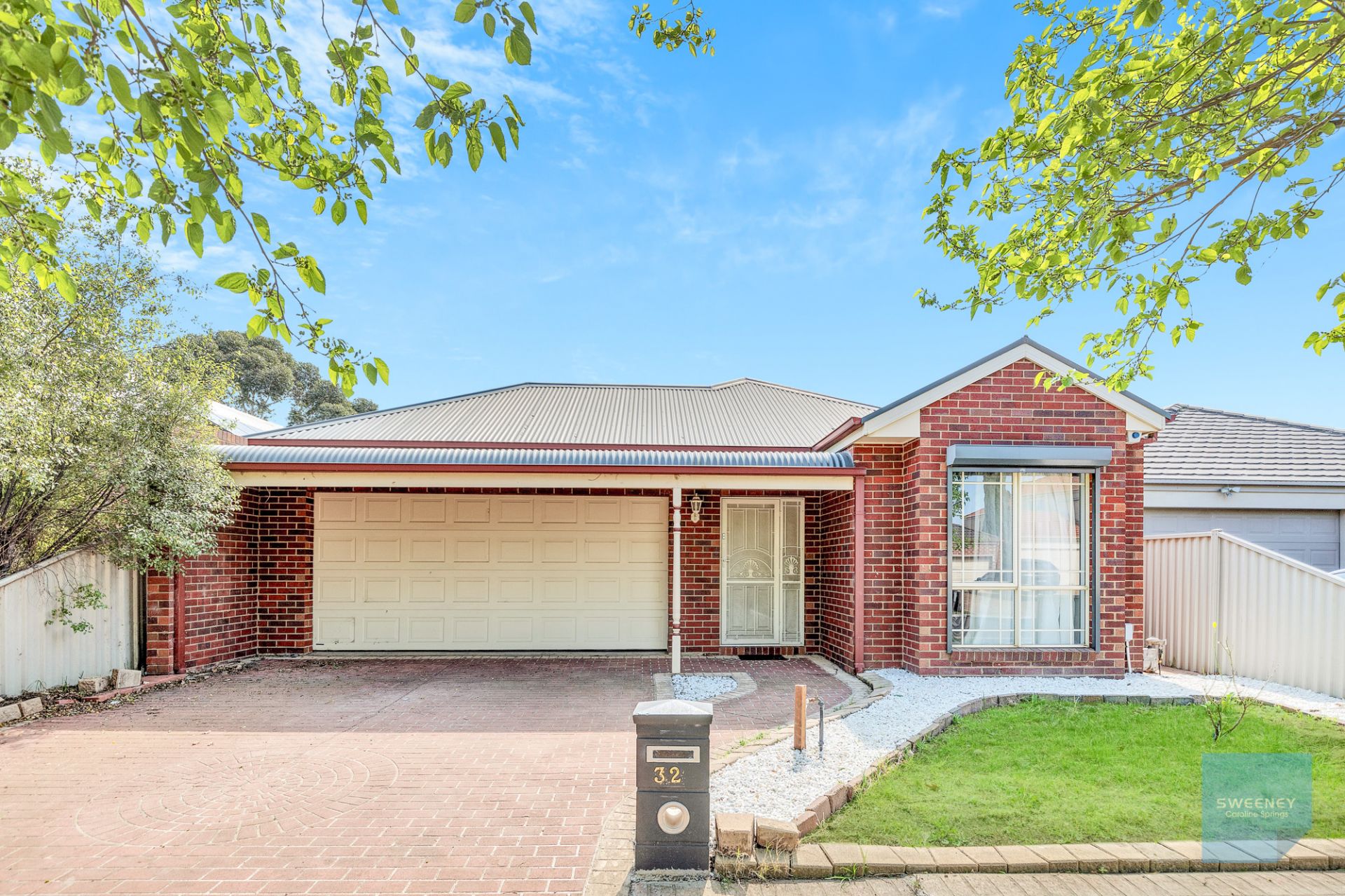 32 Ranmore Grove, Caroline Springs - Thumbnail 2