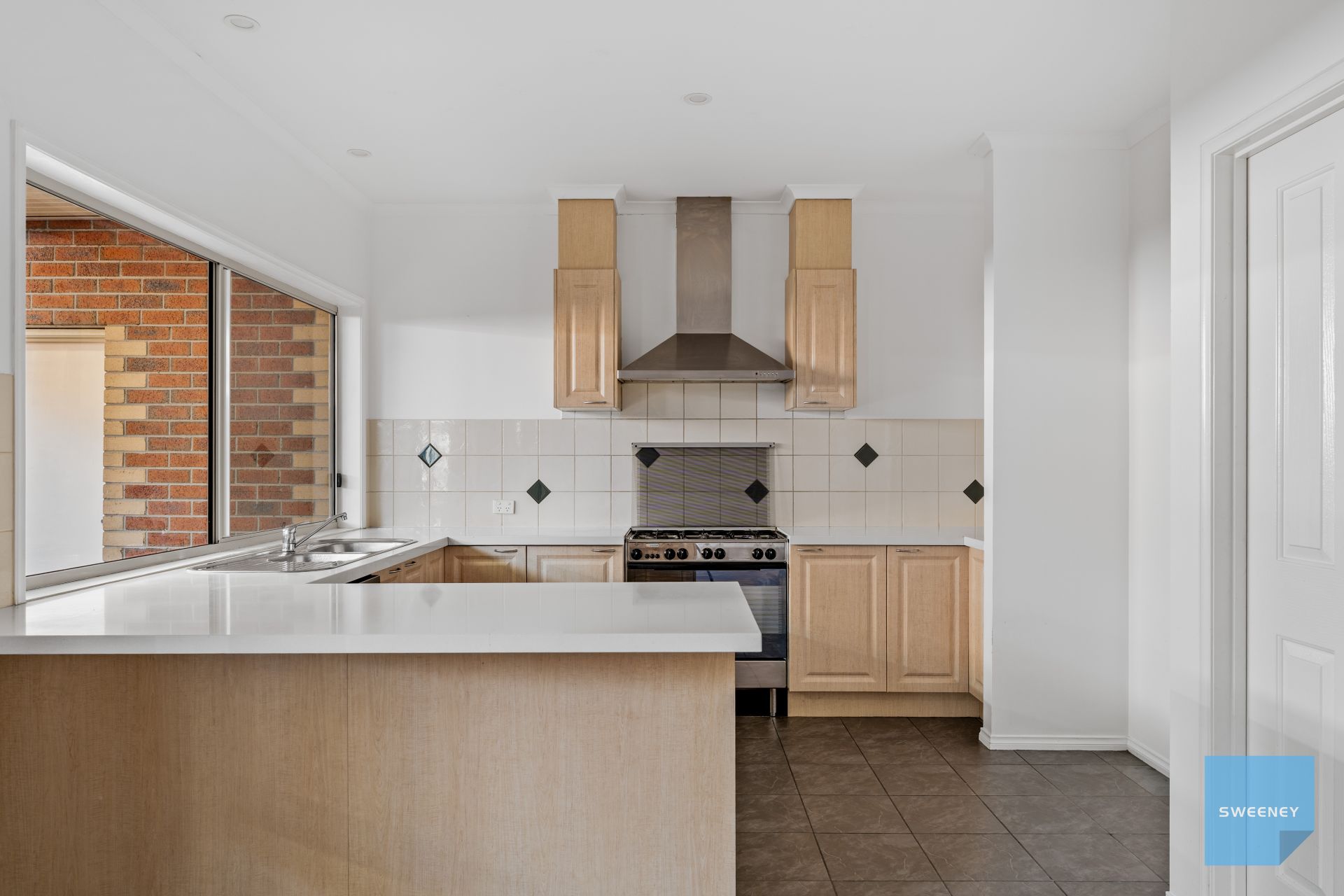 18 Lancely Green, Caroline Springs - Thumbnail 3