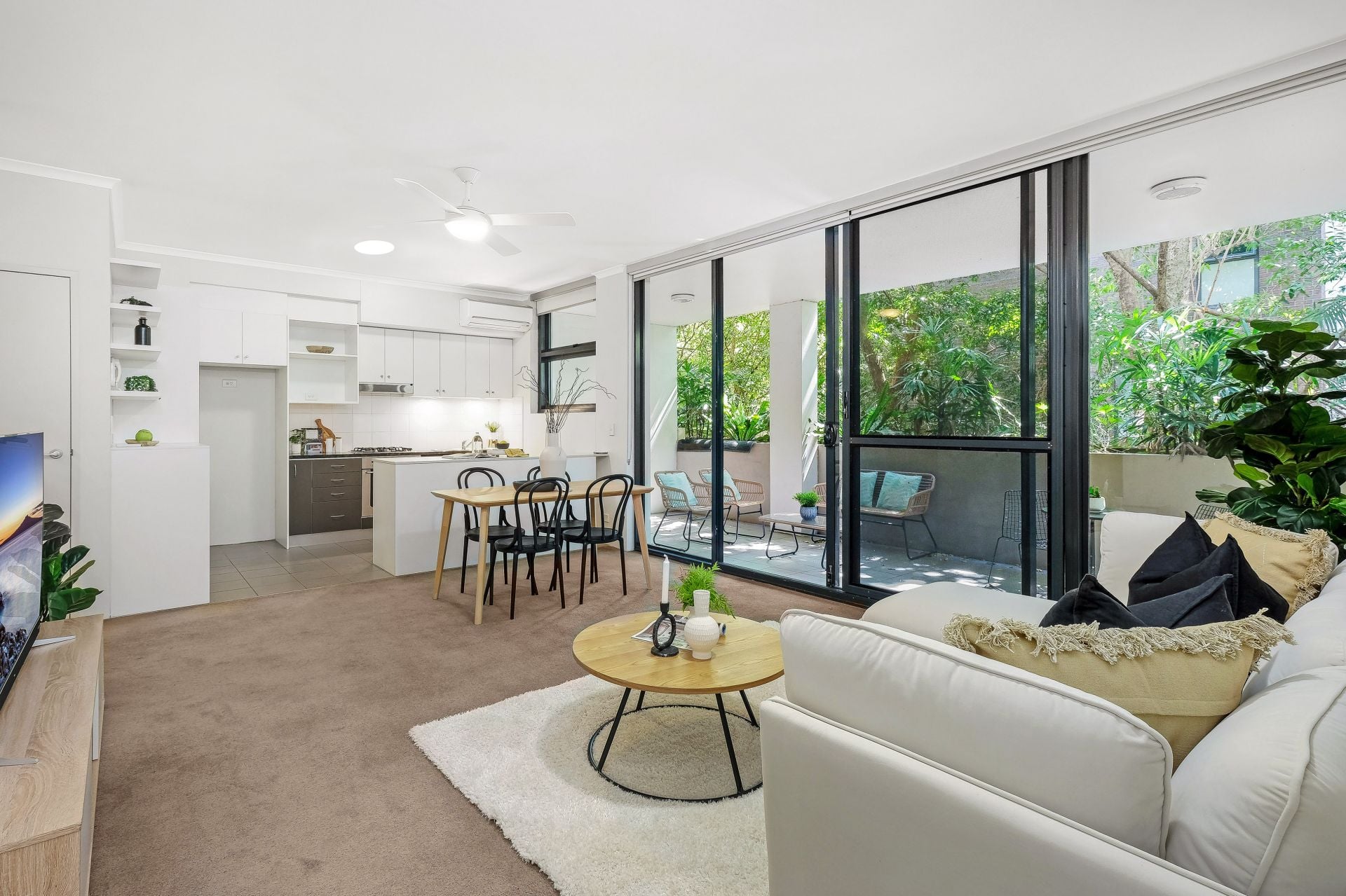 186/221 Sydney Park Road, Erskineville, Erskineville - Thumbnail 2