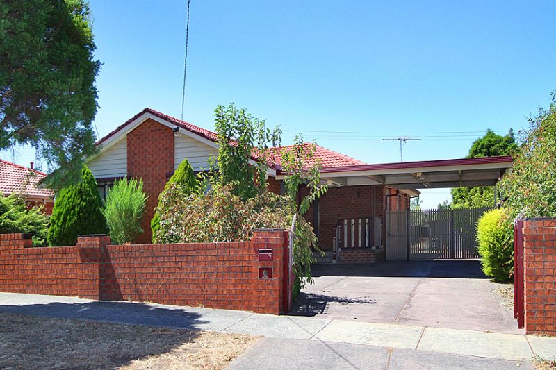 43 Foxzami Crescent, Epping