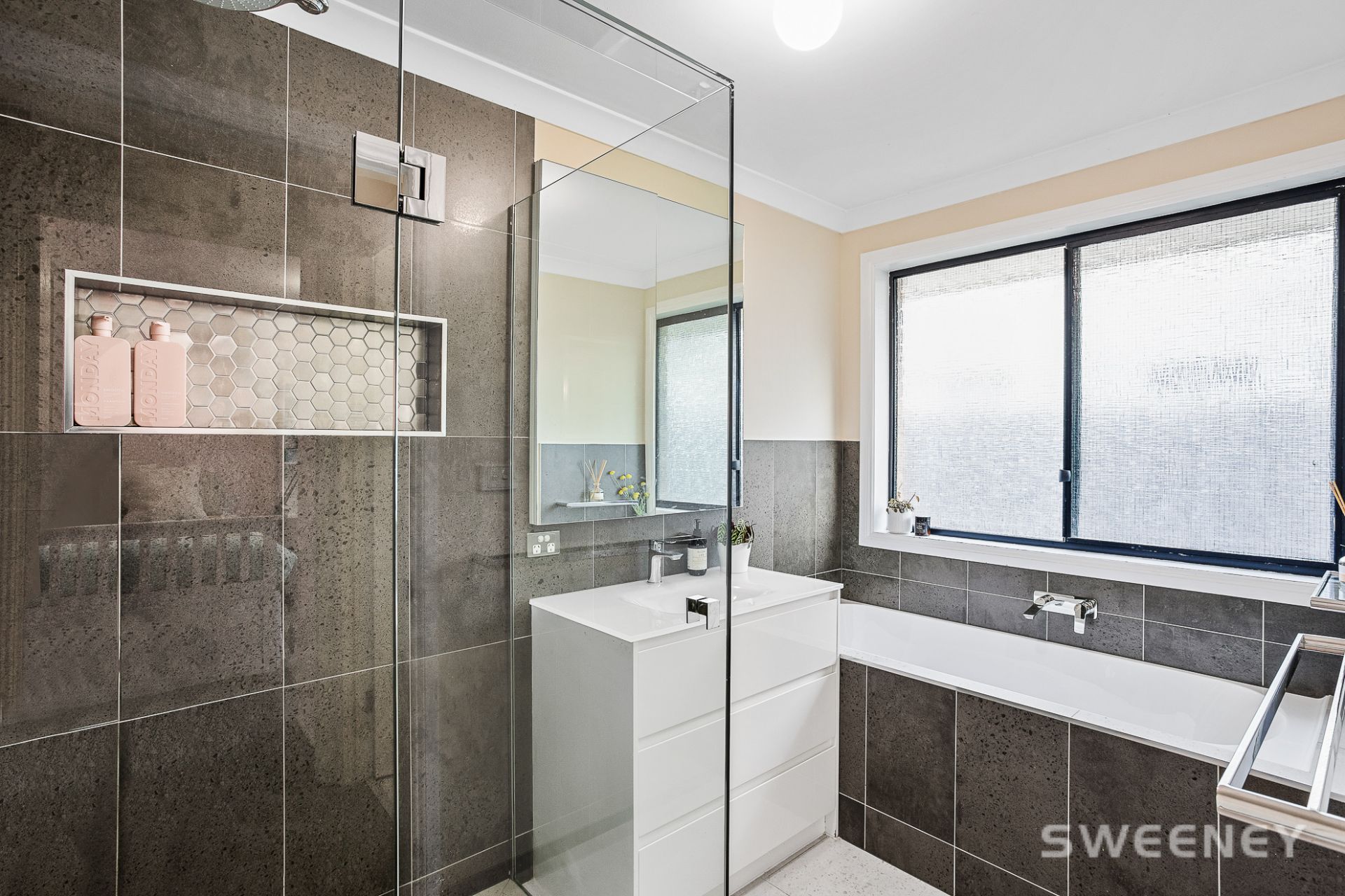 7 Brennan Court, Altona Meadows - Thumbnail 8