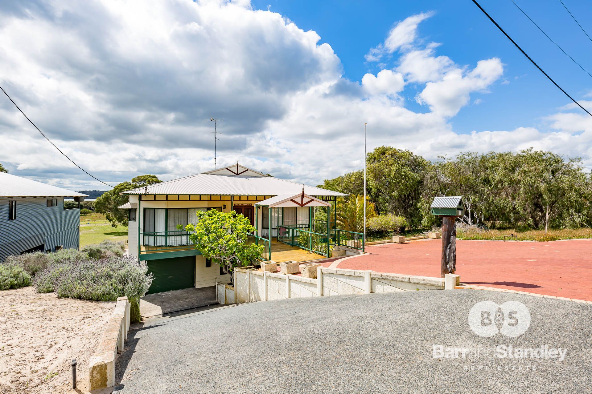 42 Lakeside Terrace Preston Beach , WA