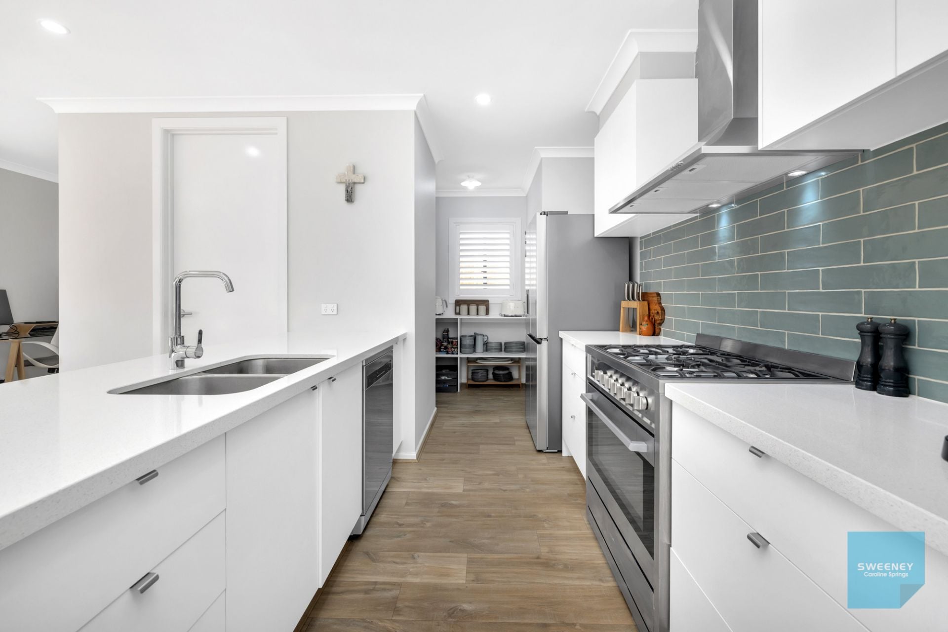 13 Treviso Street, Fraser Rise - Thumbnail 6