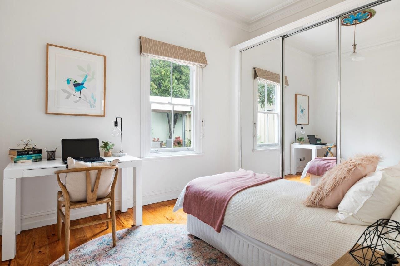 **Traditional Charm and Stylish Contemporary Elegance!**