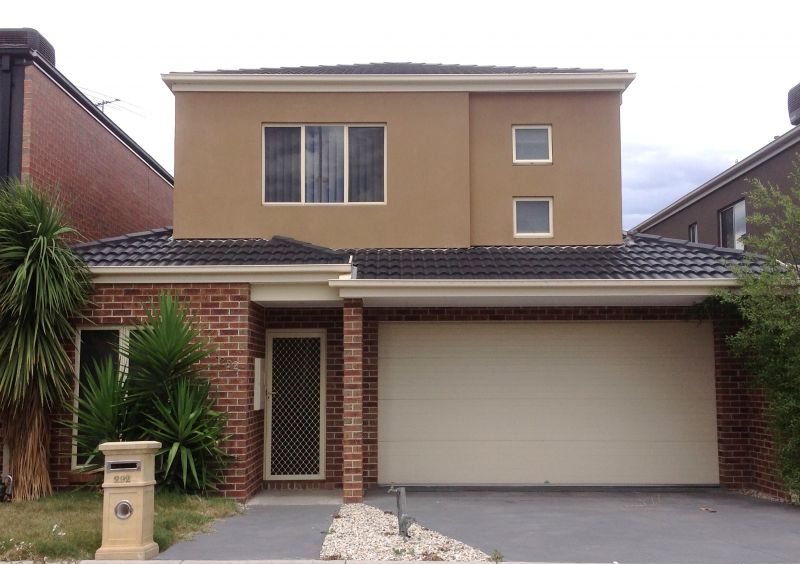 292 The Lakes Boulevard, South Morang
