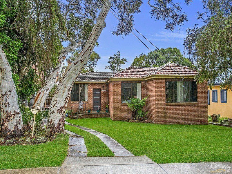 17 Forest Road, YOWIE BAY, Yowie Bay - Thumbnail 2