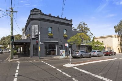 Office on prime corner location!