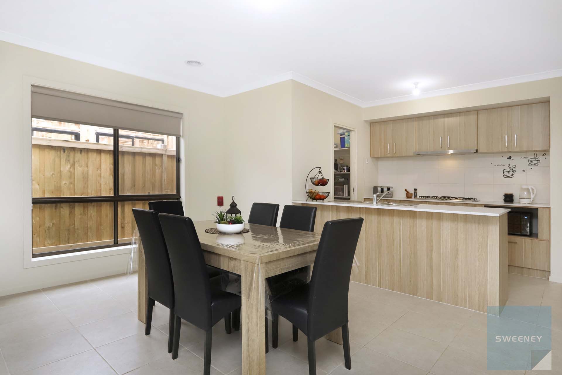 11 Peat Avenue, Thornhill Park - Thumbnail 7