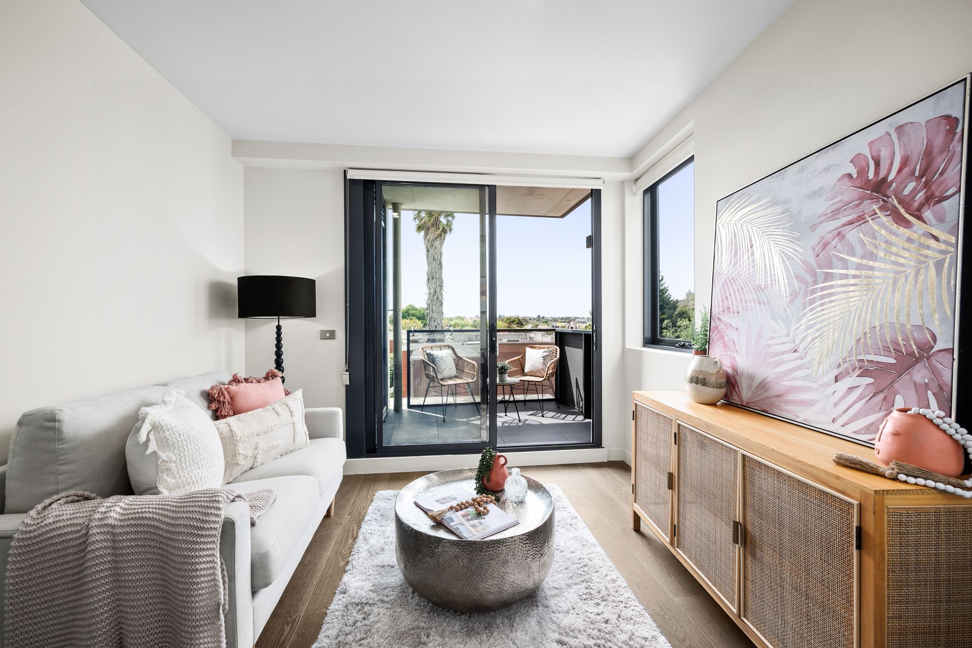 110/196 St Kilda Road, St Kilda - Thumbnail 2