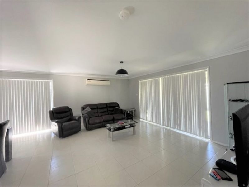 24 Fyfe Road, Kellyville Ridge