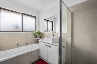 138 Chelsea Crescent Minyama QLD, Minyama - Thumbnail 7