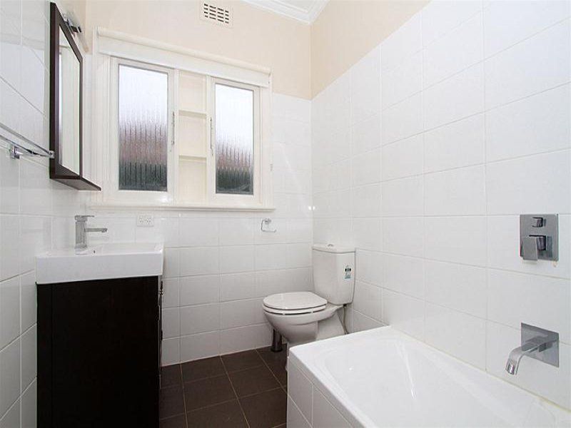 RENOVATED BEAUTY IN A DYNAMIC LOCATION!