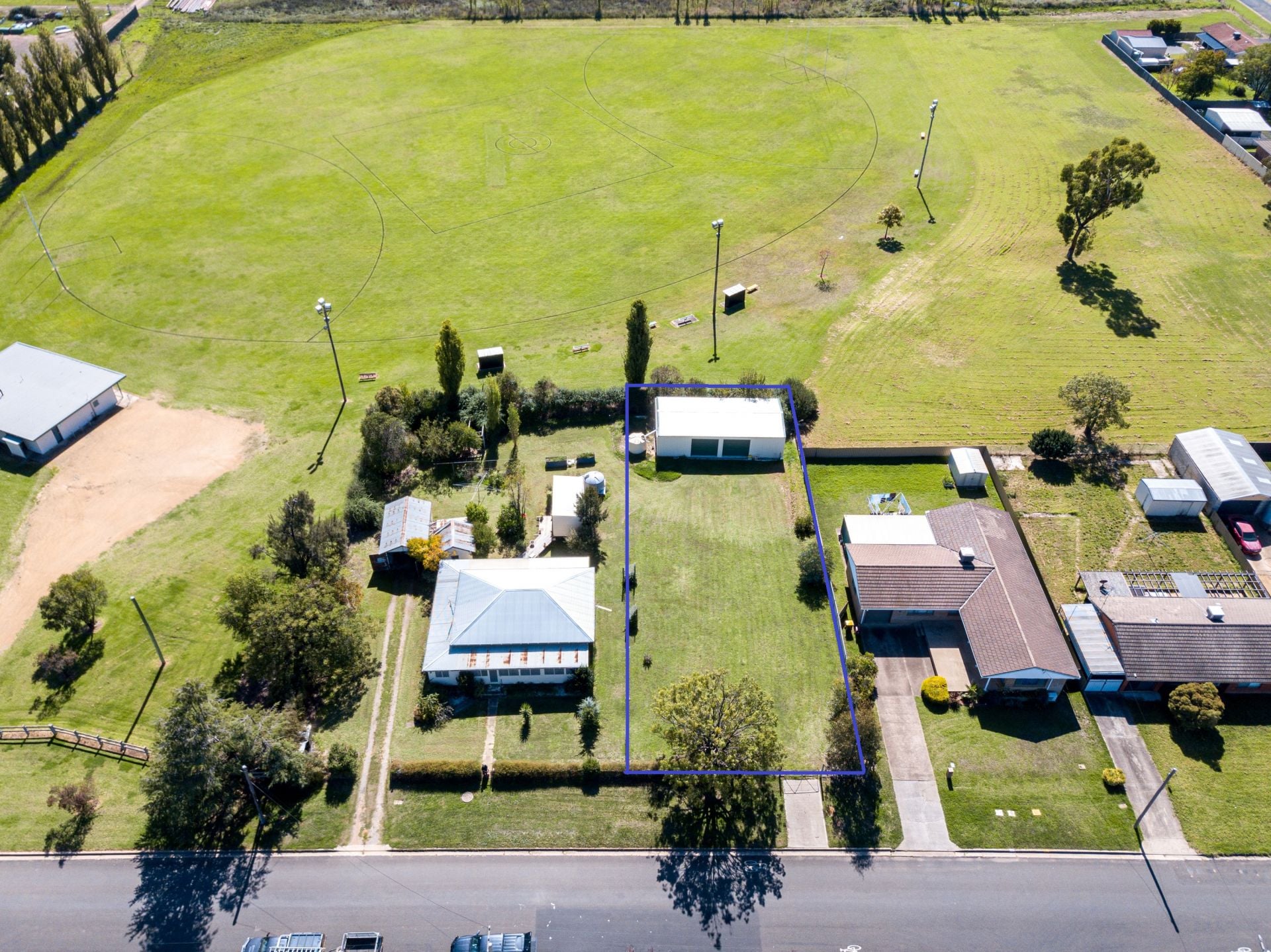 28 Bourke Street, Cowra NSW, Cowra - Thumbnail 2