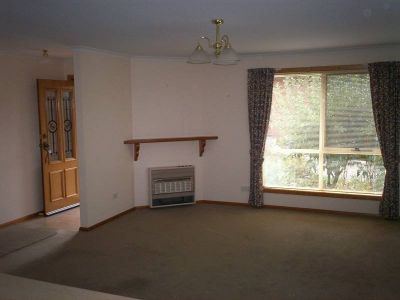 1/88 Tasman Street, DEVONPORT, Devonport - Thumbnail 3