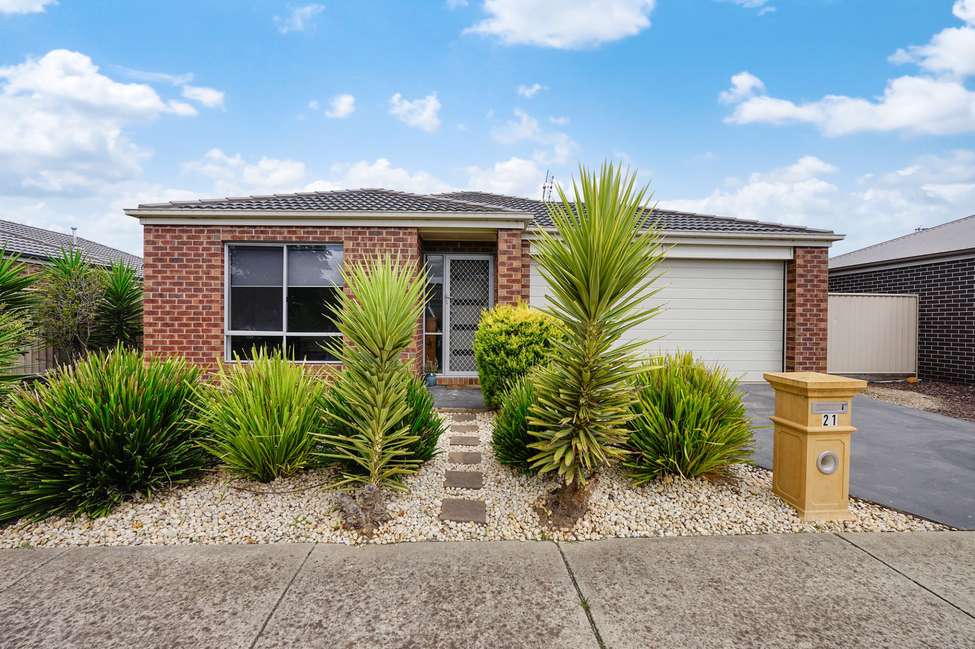 21 Chifley Drive, Delacombe, Delacombe, Delacombe - Thumbnail 4