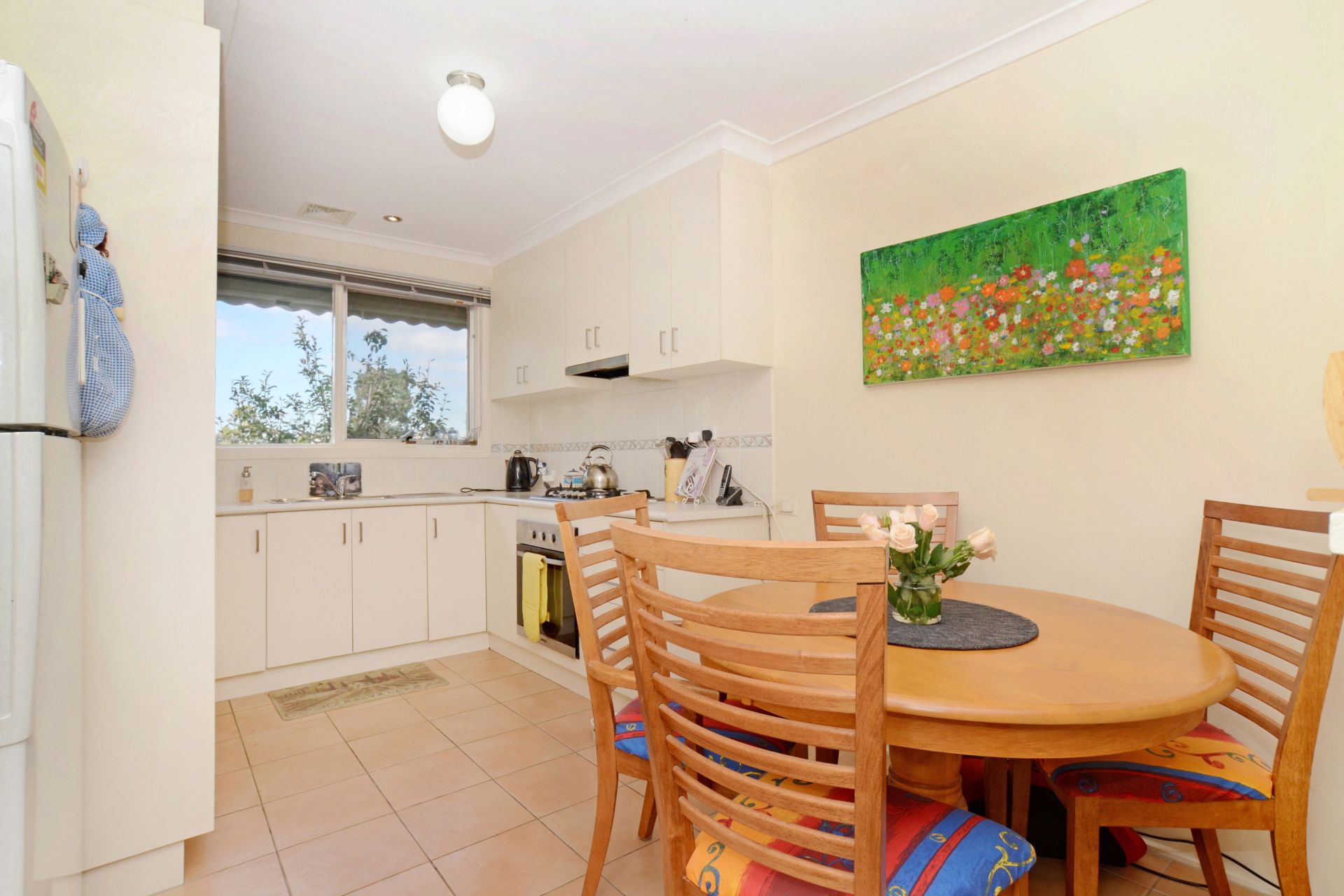 Kitchen Views Over Edwardes Lake Parklands