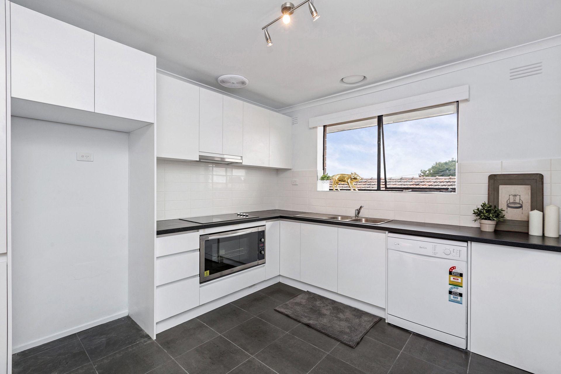 10/13-15 Nicholson Street, Footscray - Thumbnail 4