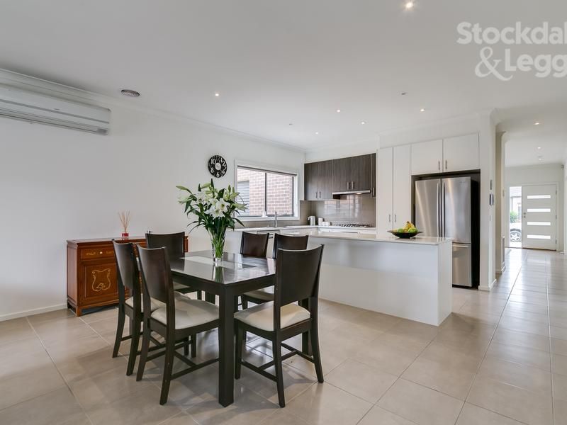 1 Craigmoor Crescent MERNDA, Mernda - Thumbnail 5