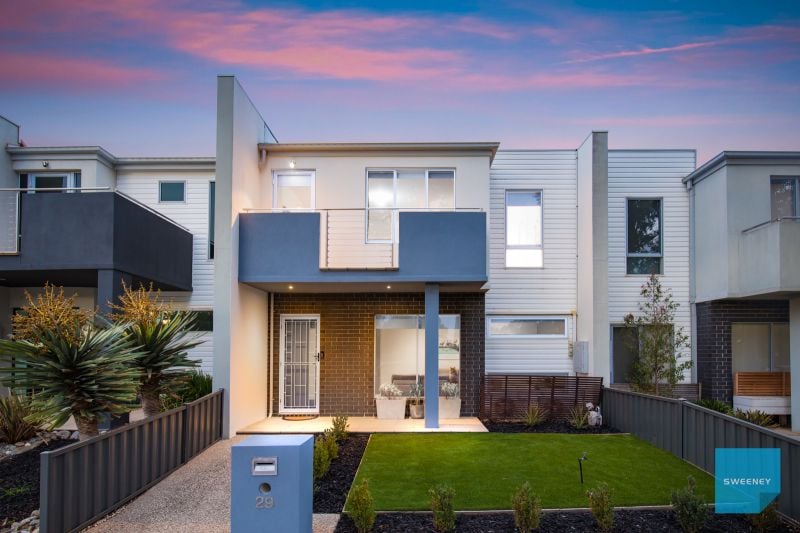 29 Parkes Way, Burnside Heights - Thumbnail 2