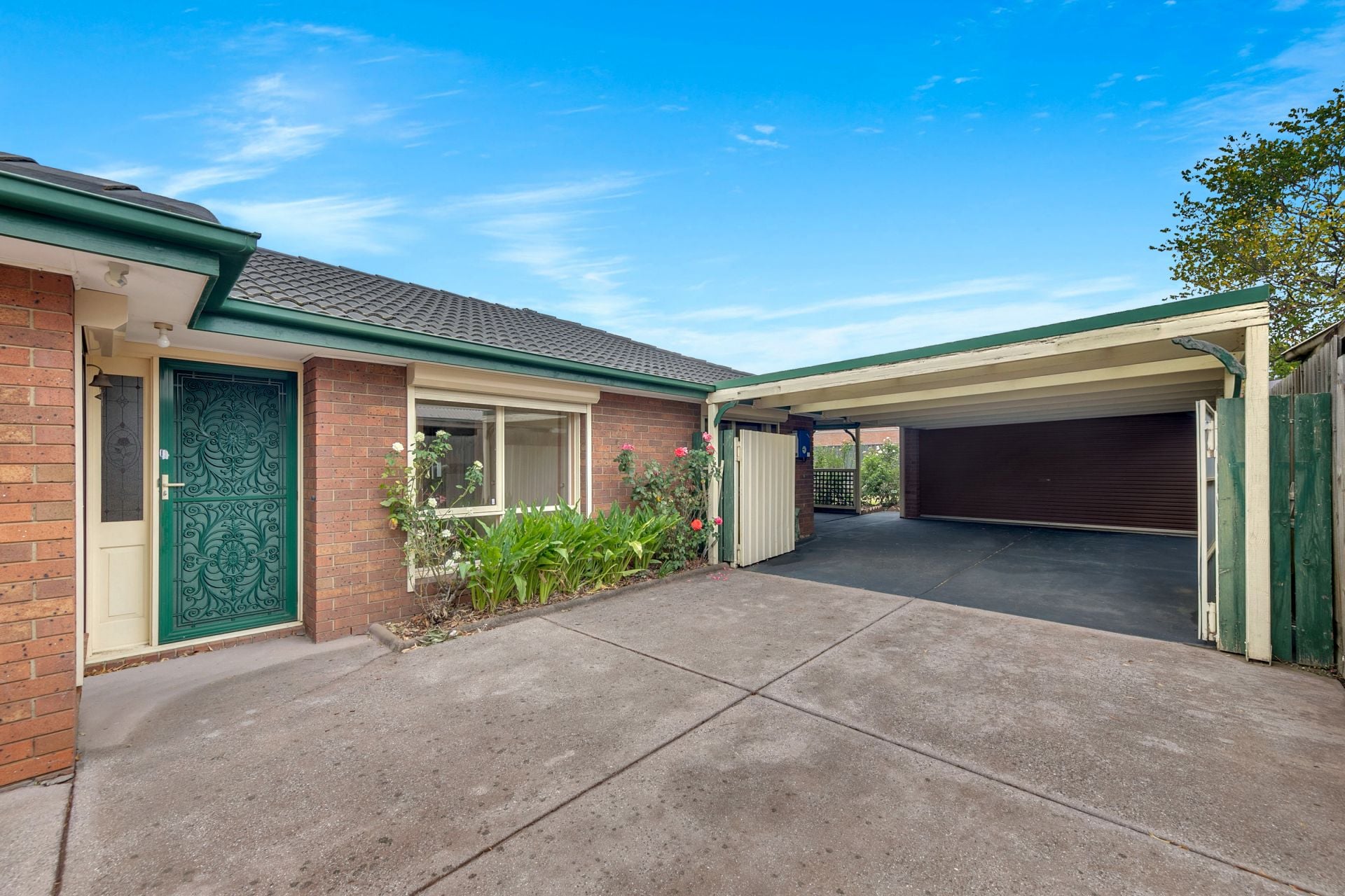 Family Living With An Alfresco Focus