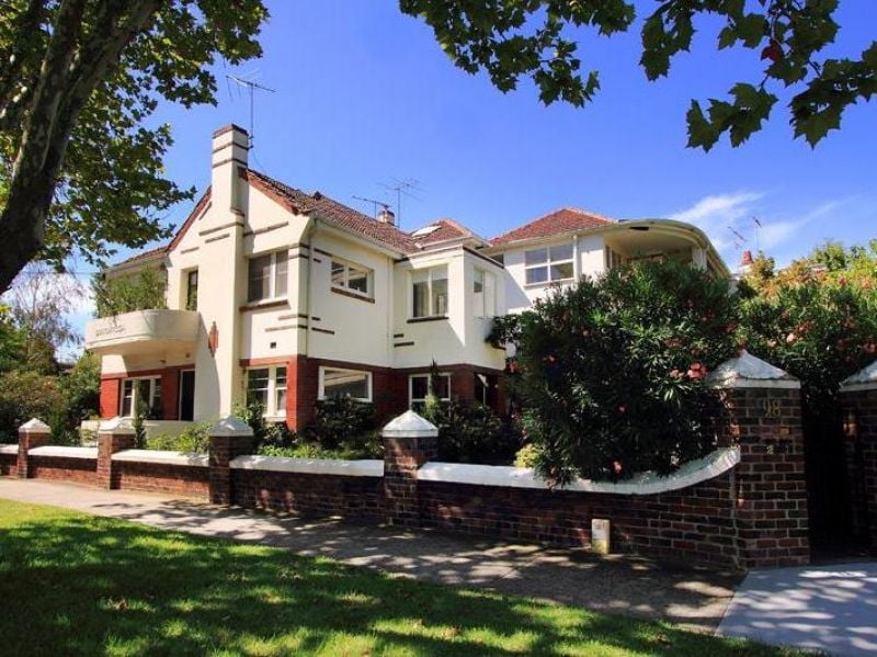 26/87 Alma Road, St Kilda East