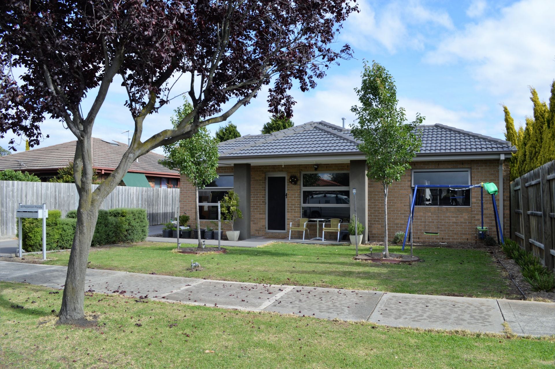 PERFECTLY POSITIONED, MODERN TWO BEDROOM UNIT   *Insp Thu 20th Dec @ 4:10pm*