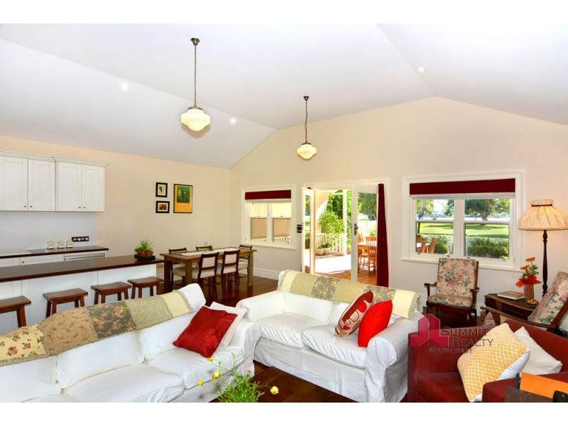 Real Estate For Sale 72 Stirling Street Bunbury , WA