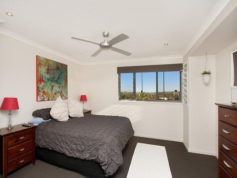 7 Mariners Crescent BANORA POINT NSW, Banora Point - Thumbnail 7