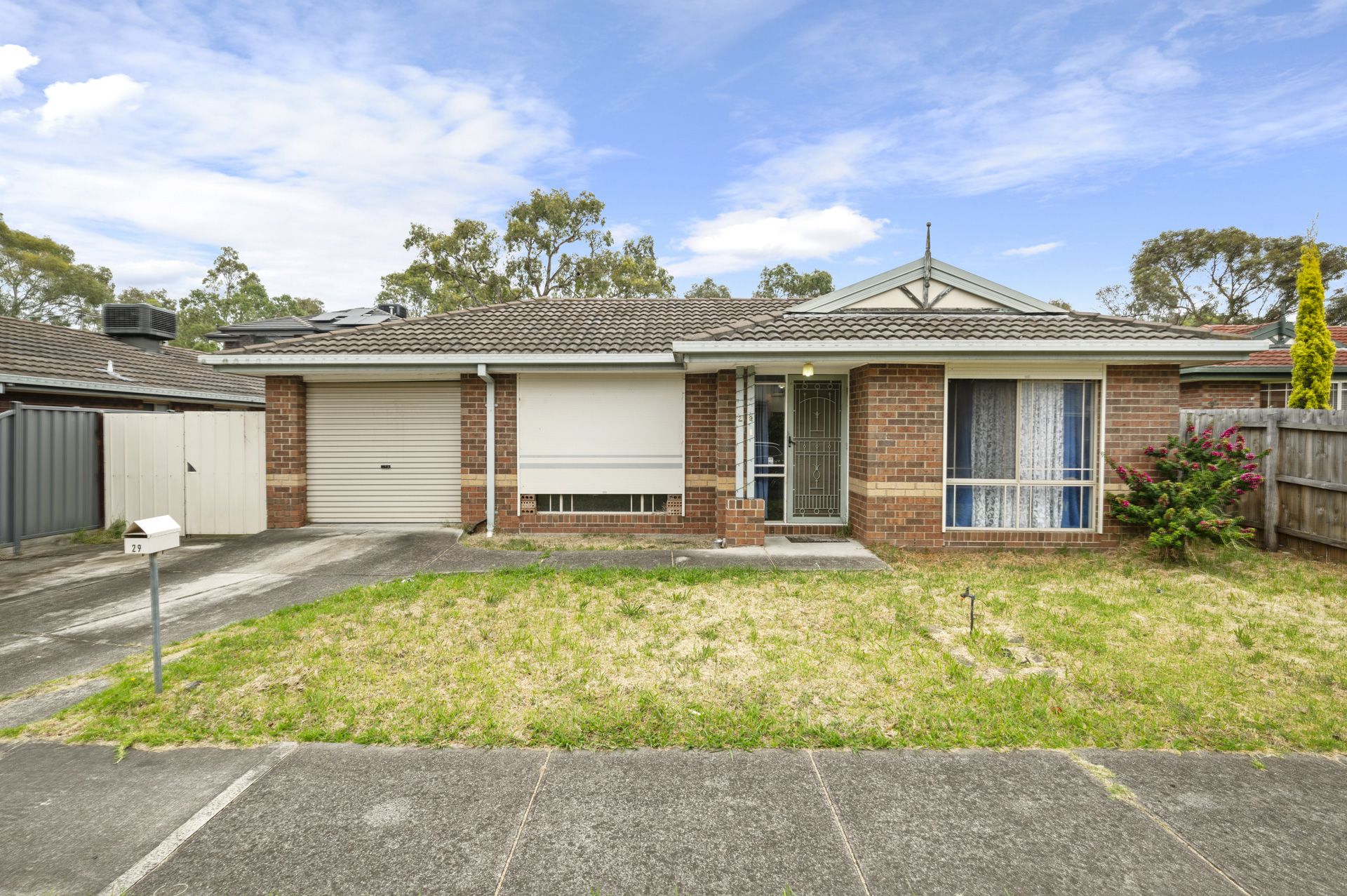 RENOVATE OR RE DEVELOP IN THE THE PARKLANDS ESTATE