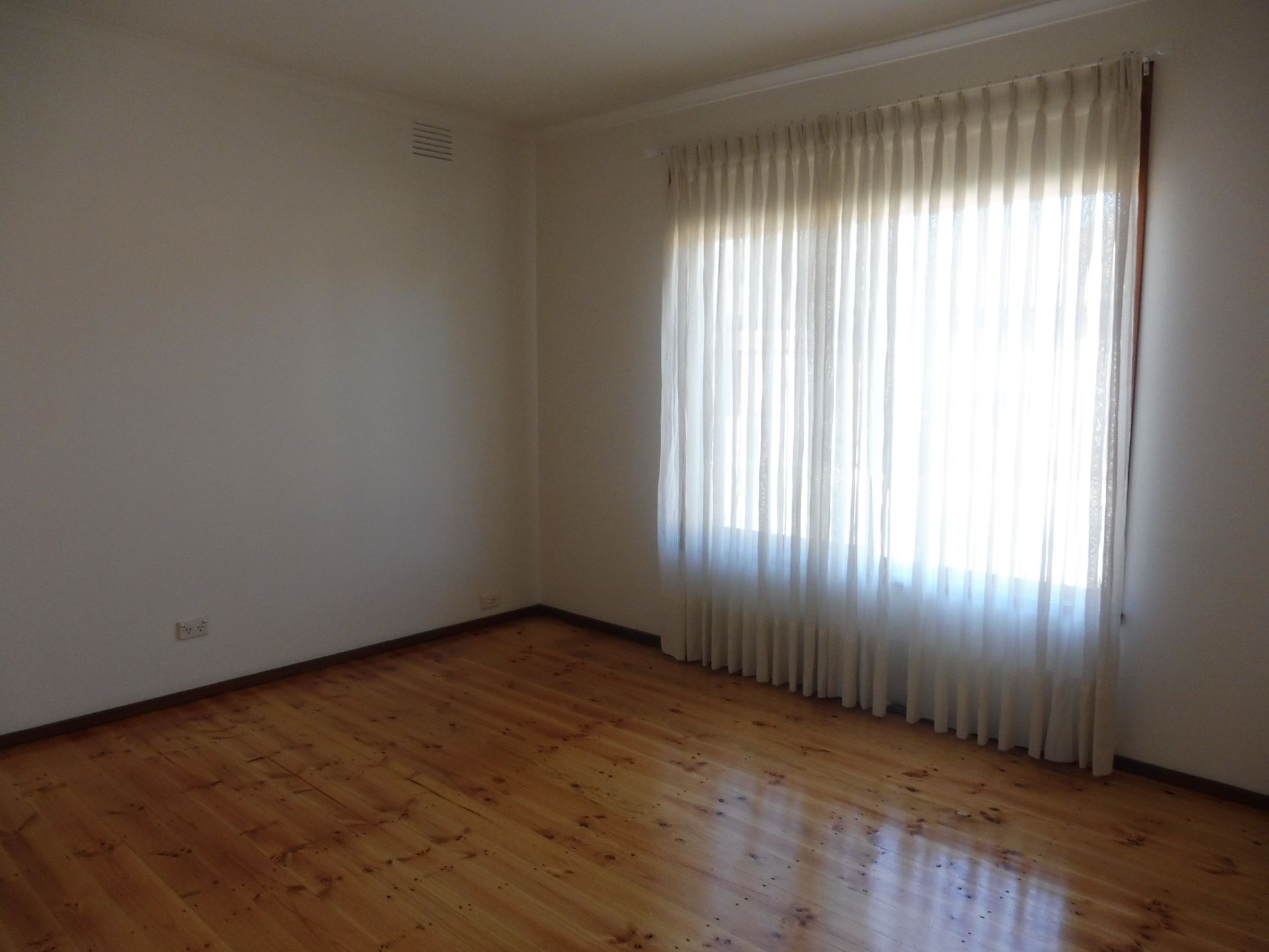NEAT, TIDY AND FULLY RENOVATED.