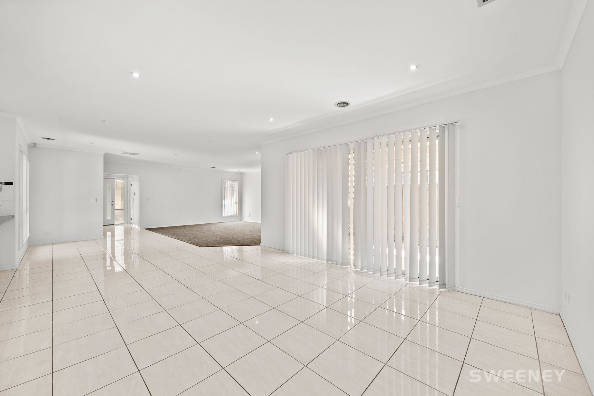 89 Middle Park Drive, Sanctuary Lakes - Thumbnail 7