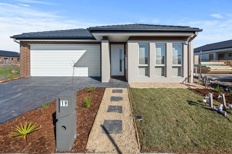 19 Troopers Road, Beveridge