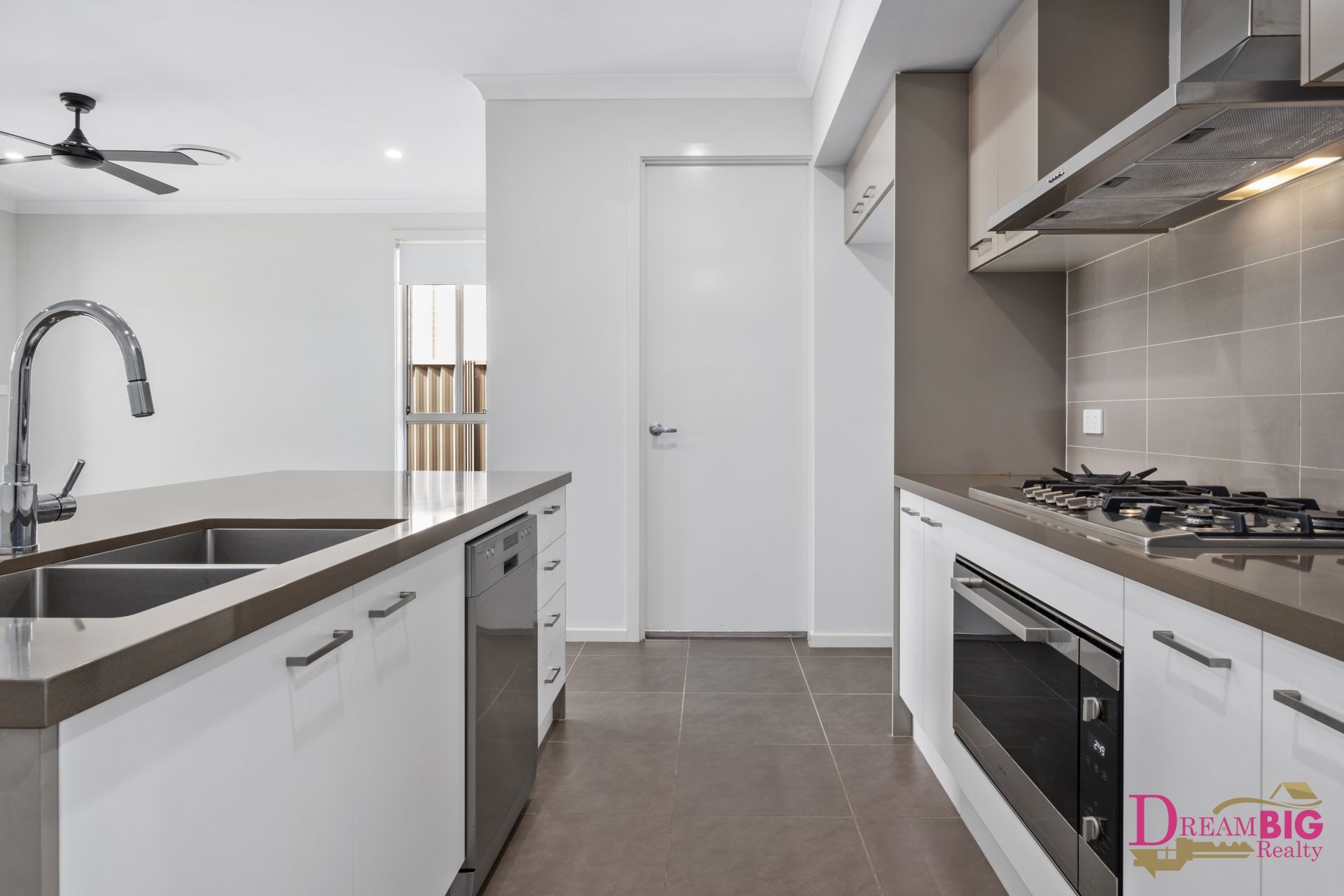 11 Farlow Parade, Marsden Park, Marsden Park - Thumbnail 6