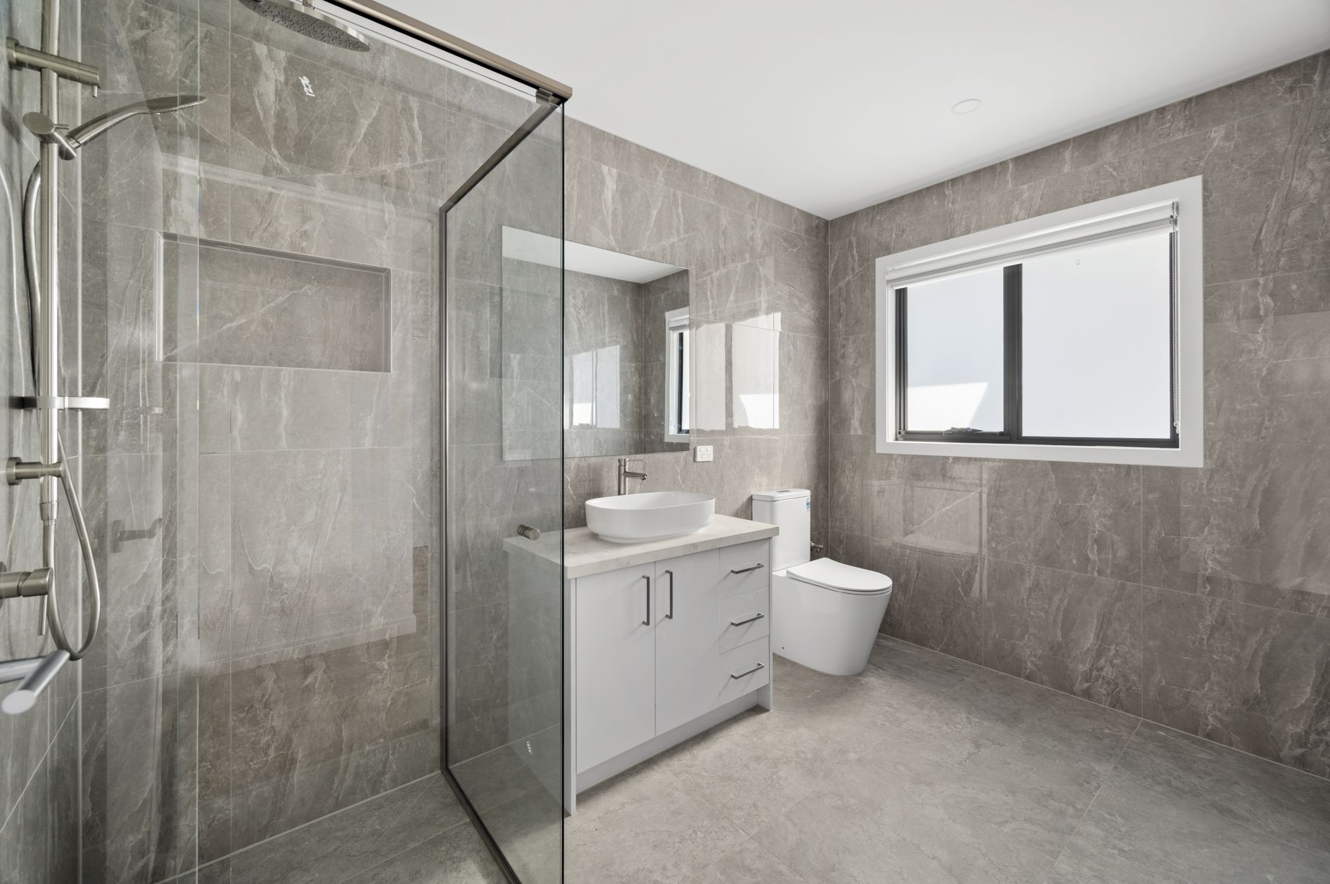 BRAND NEW – 4 BEDROOMS, 3 BATHROOMS