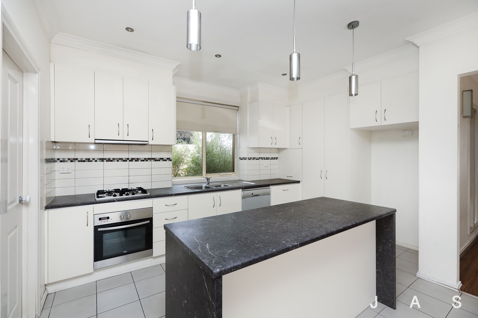 1/14 Omar Street Maidstone VIC, Maidstone - Thumbnail 5