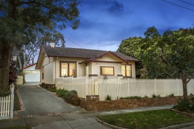 52 Cooloongatta Road, Camberwell