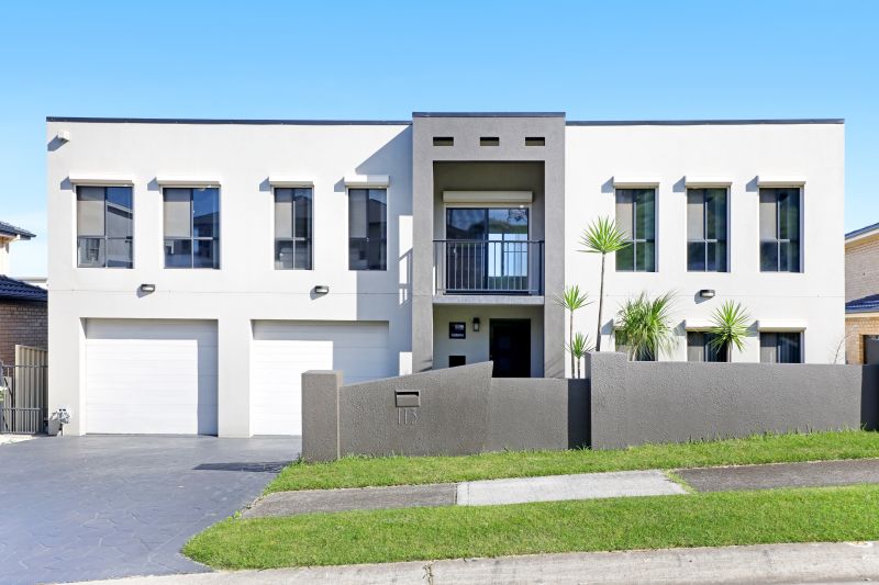 Real Estate For Sale 113 Shearwater Drive Lake Heights , NSW