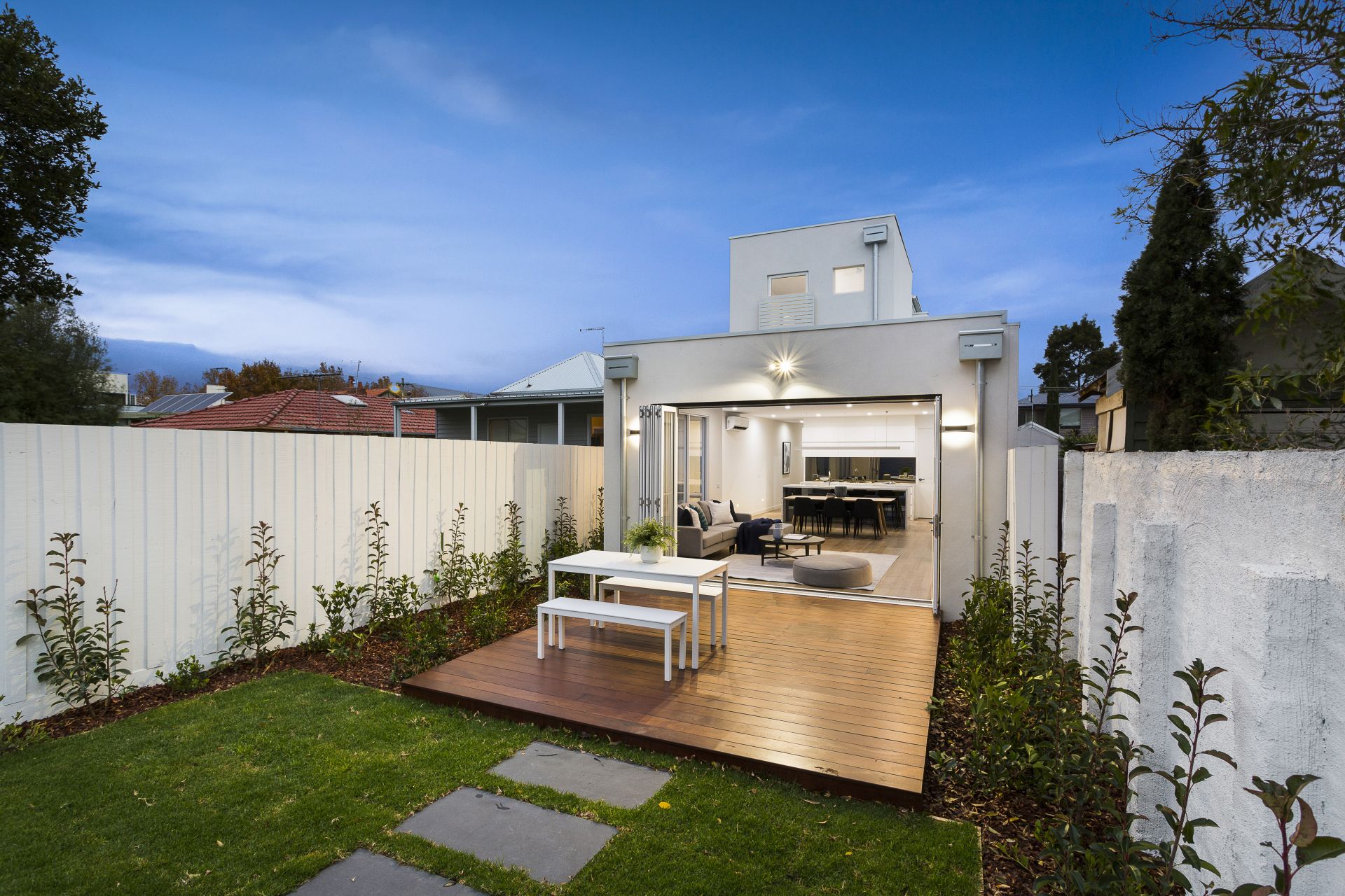 12 Agnes Street, Yarraville - Thumbnail 4