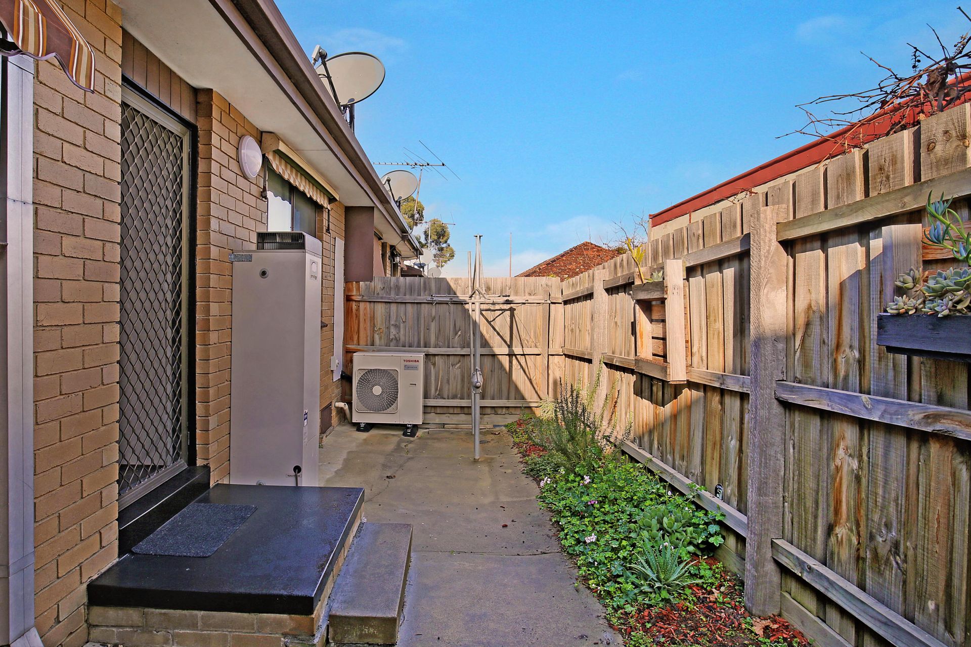 FANTASTIC TWO BEDROOM VILLA!!